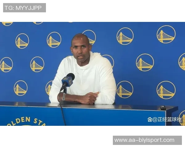 科尔赞霍福德防守智慧精准定位助球队稳固防线