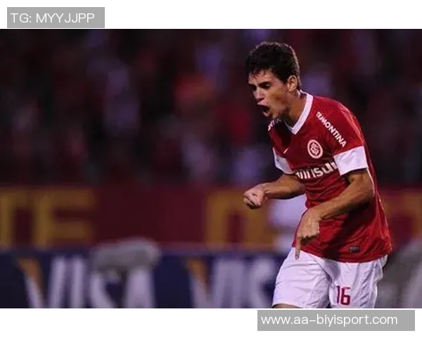 高准翼谈防守策略:面对费莱尼坚持缠斗奥斯卡的表现让我印象深刻 高准翼谈防守策略:面对费莱尼坚持缠斗奥斯卡的表现让我印象深刻